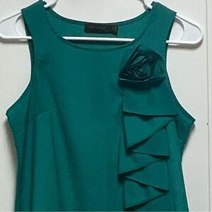 The Limited Sz Small Dark Turquoise Green Sleeveless Blouse with Floral Accent